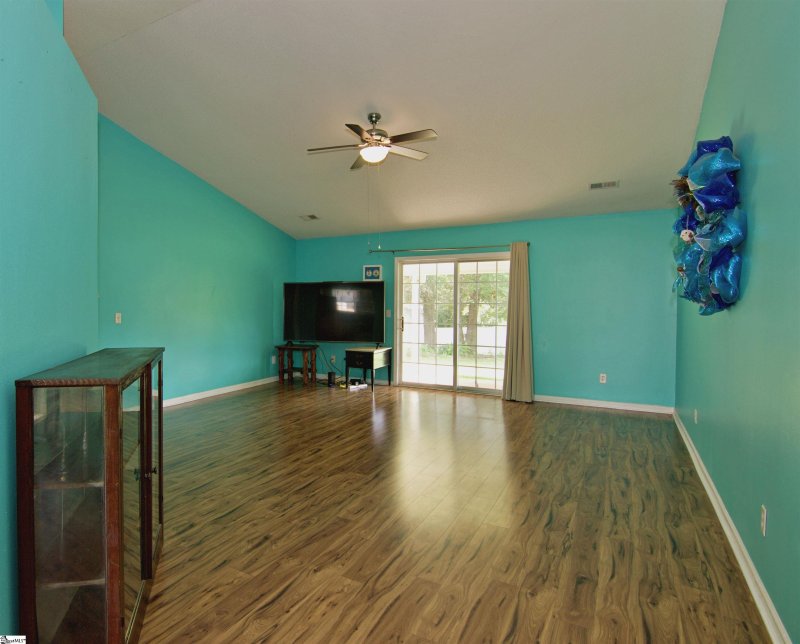 Property image 4 at 309 Dustin Reid Court, Duncan, SC 29334-9360