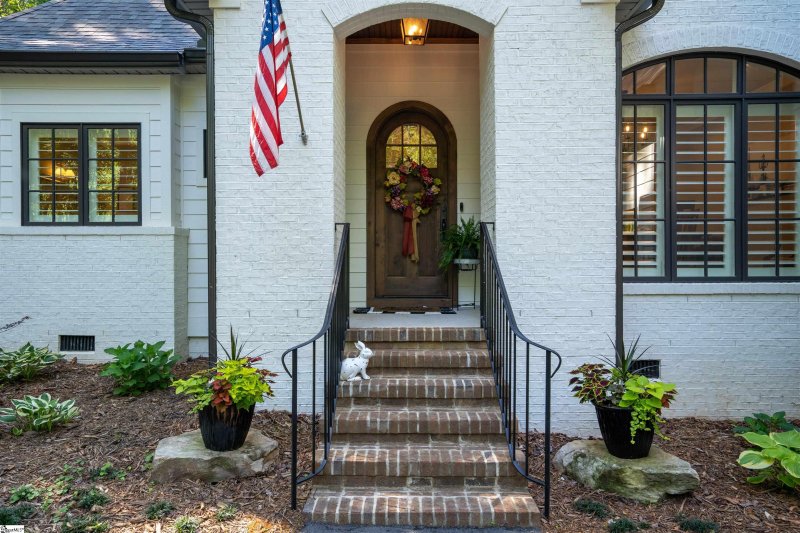 Property image 2 at 104 GARDEN GATE Trail, Marietta, SC 29661