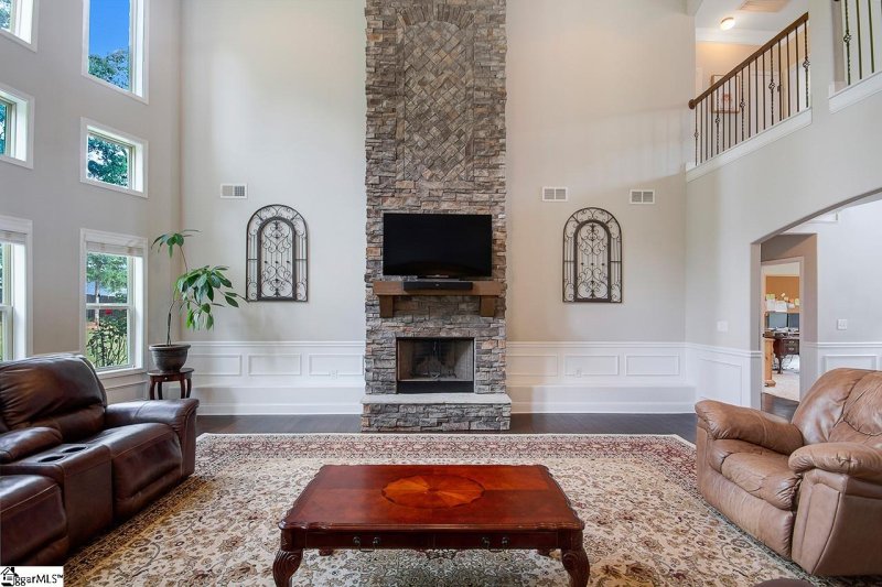 Property image 4 at 9 Sedgewood Court, Fountain Inn, SC 29644