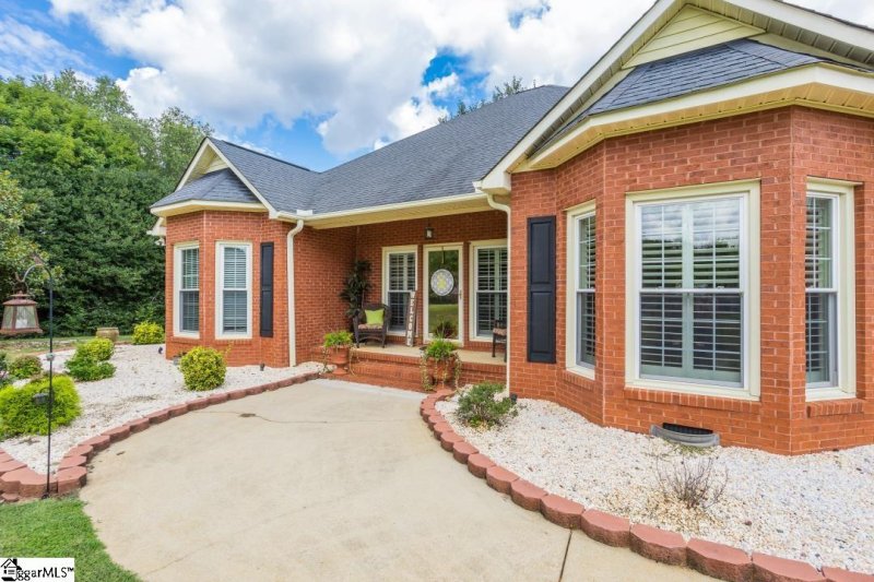 Property image 3 at 108 Wren Crossing, Easley, SC 29642