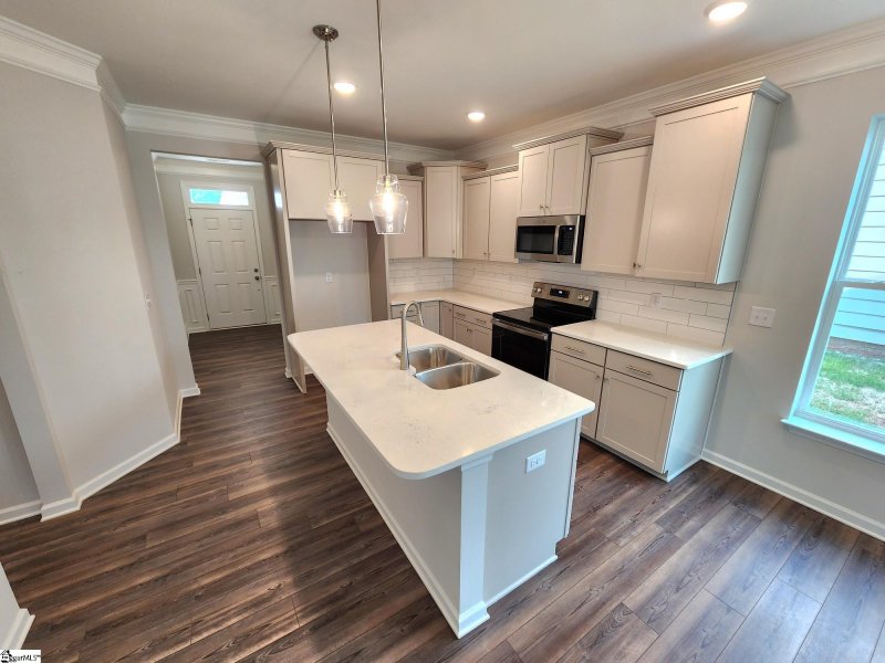 Property image 4 at 322 Nantallah Trail, Mauldin, SC 29662