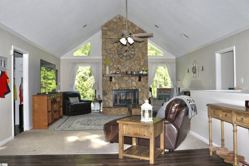 Property image 4 at 4721 Worden Drive, Spartanburg, SC 29301