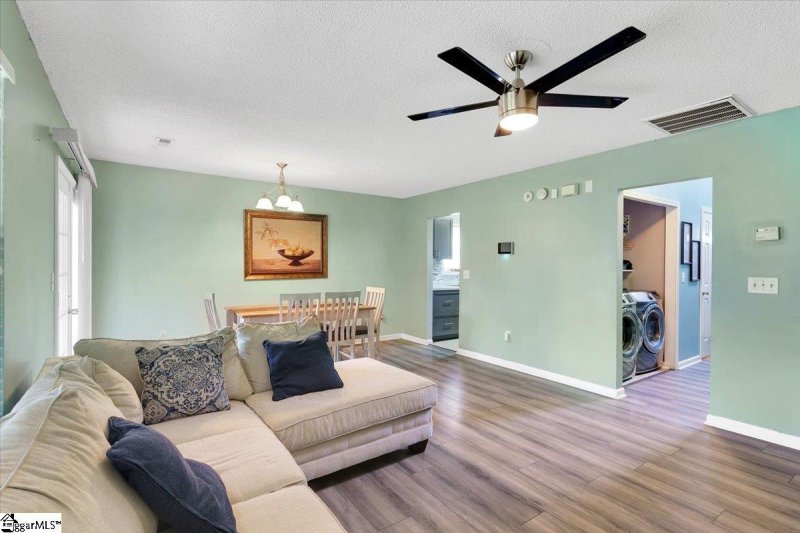 Property image 5 at 7 Maravista Avenue, Greenville, SC 29617