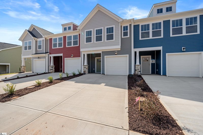 Property image 3 at 175 Shallons Drive, Greenville, SC 29609