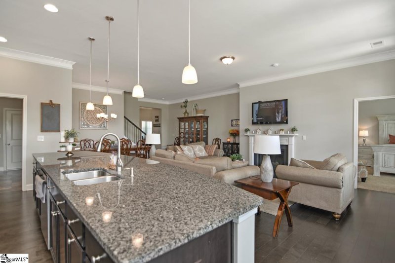 Property image 5 at 344 Meadowpark Lane, Duncan, SC 29334