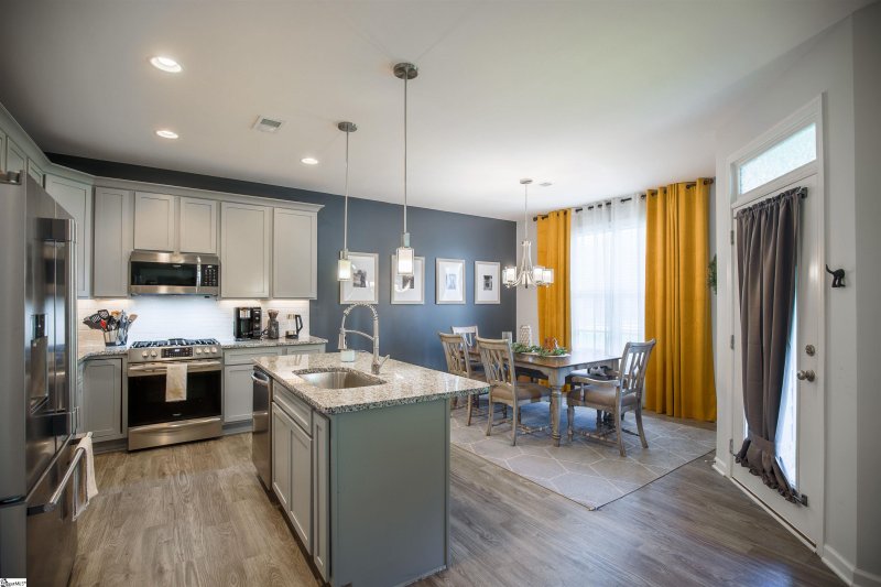 Property image 4 at 42 Mossycup Road, Taylors, SC 29687