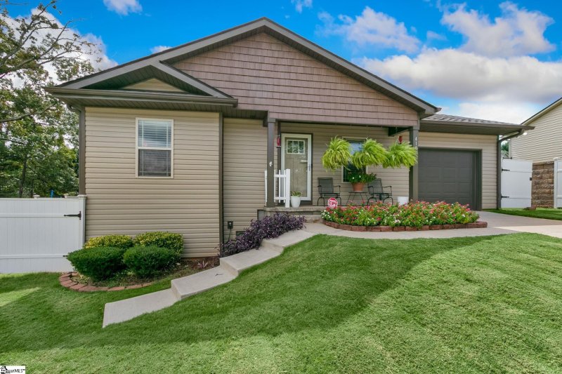 Property image 5 at 410 Mount Hood Drive, Inman, SC 29349