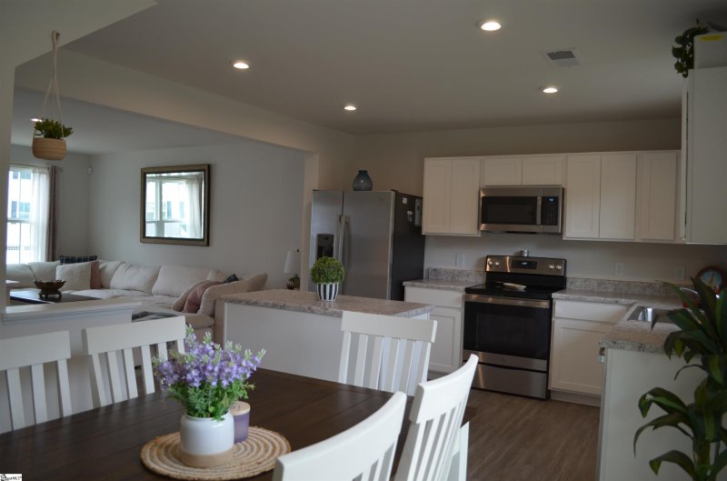 Property image 3 at 236 Brooklane Court, Easley, SC 29642