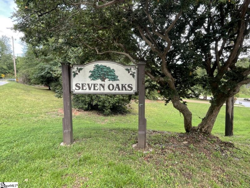 Property image 2 at 102 Edwards Mill Road, Taylors, SC 29687