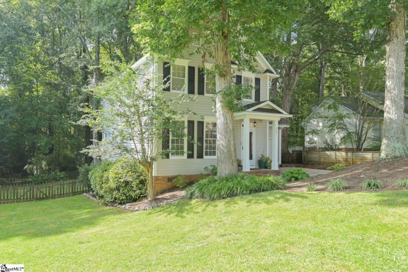 Property image 3 at 403 Latrobe Drive, Simpsonville, SC 29681