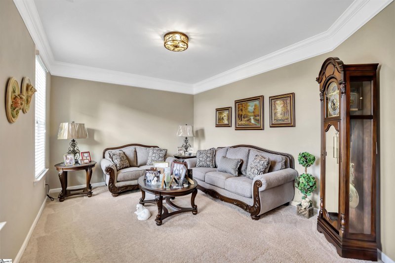 Property image 4 at 601 N Meadows Lane, Easley, SC 29642-7899