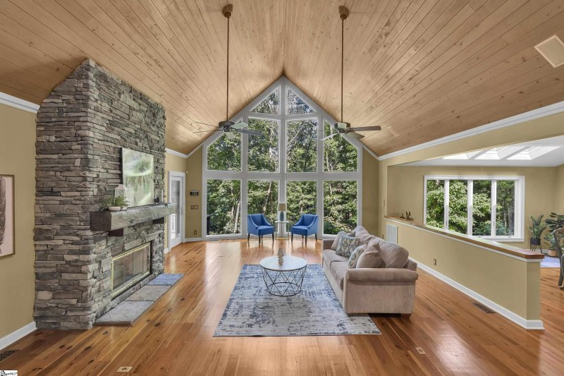 Property image 2 at 16 Mossy Brook Trail, Travelers Rest, SC 29690