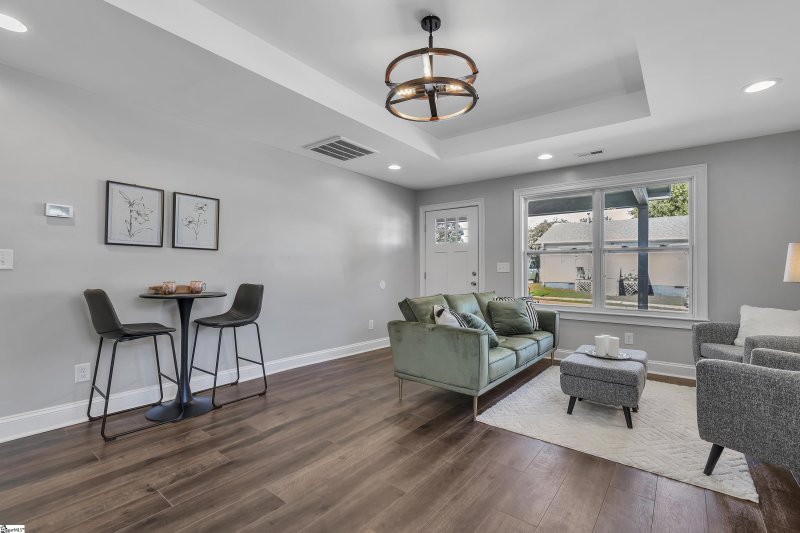 Property image 4 at 16 Welch Street, Greenville, SC 29605