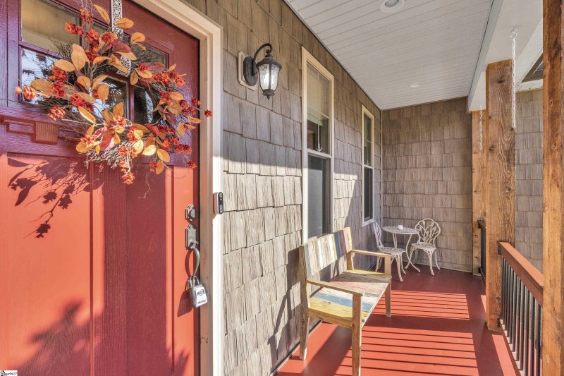 Property image 3 at 172 Upper Lake Drive, Easley, SC 29640