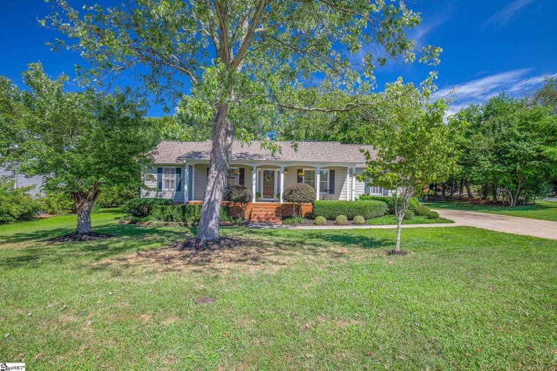 Property image 2 at 117 Dawes Drive, Greer, SC 29650-3510