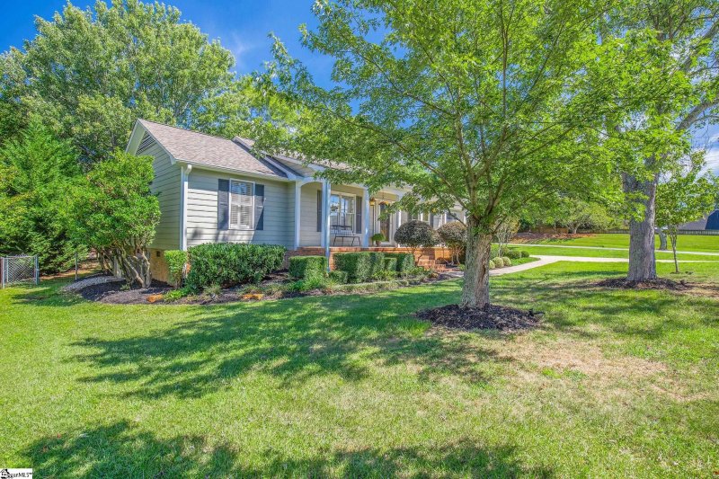 Property image 3 at 117 Dawes Drive, Greer, SC 29650-3510