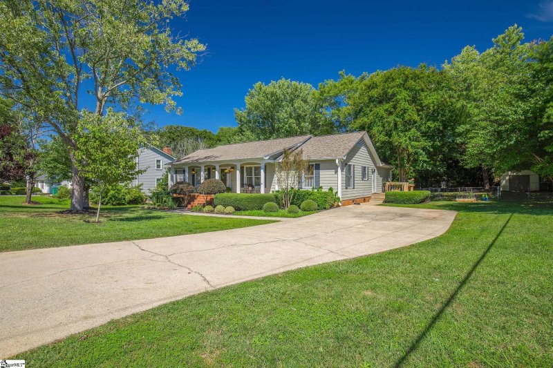 Property image 4 at 117 Dawes Drive, Greer, SC 29650-3510