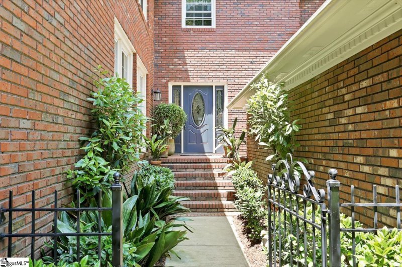 Property image 3 at 111 Sandpiper Lane, Greenville, SC 29607