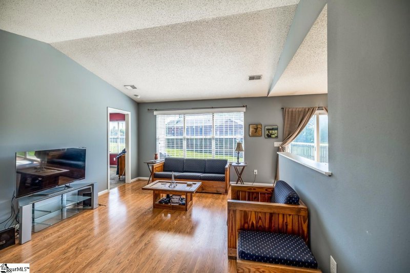 Property image 5 at 102 Pasture Place, Simpsonville, SC 29681