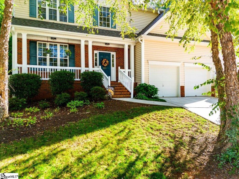 Property image 2 at 245 Northcliff Way, Greenville, SC 29617