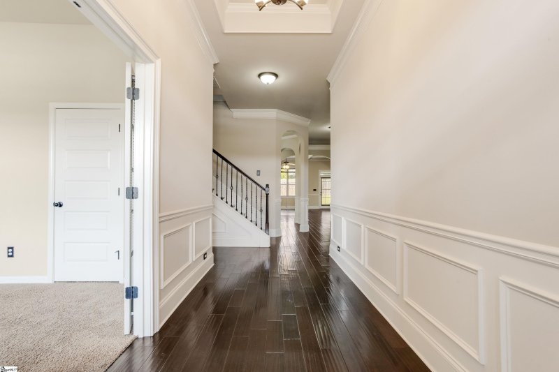 Property image 3 at 300 Stoneleigh Road, Simpsonville, SC 29681