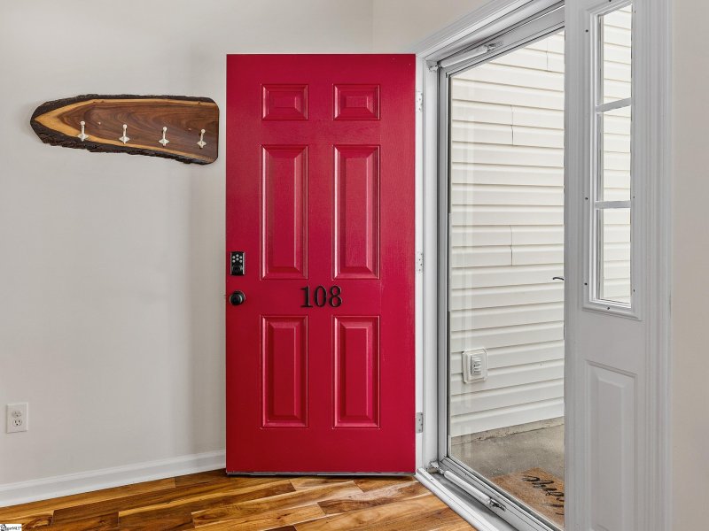 Property image 4 at 108 Summerchase Drive, Simpsonville, SC 29680-7159