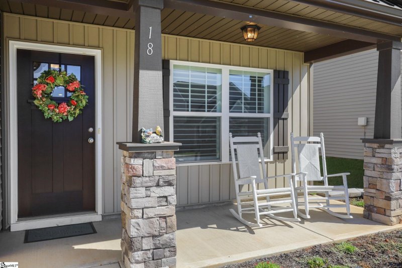 Property image 4 at 18 Royal Pine Way, Greer, SC 29650