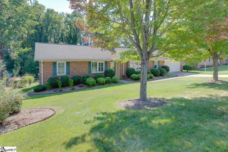 Property image 3 at 516 Butler Springs Road, Greenville, SC 29615