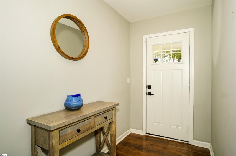 Property image 2 at 690 Forrester Drive, Greenville, SC 29607