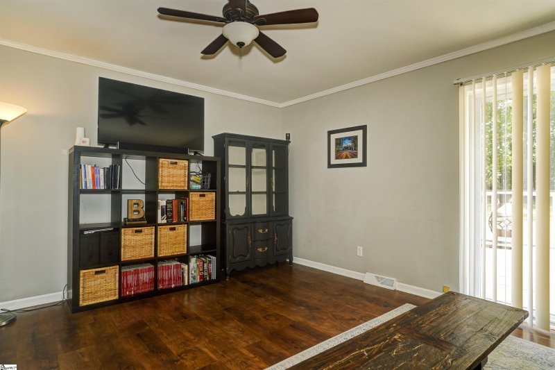 Property image 4 at 690 Forrester Drive, Greenville, SC 29607