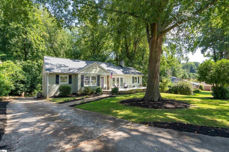 Property image 4 at 20 Coventry Lane, Greenville, SC 29609