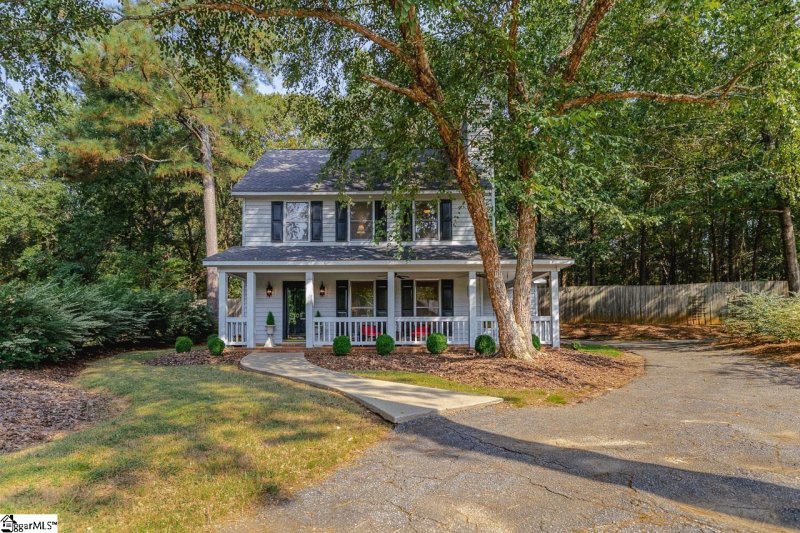 Property image 3 at 105 Brayton Court, Spartanburg, SC 29301