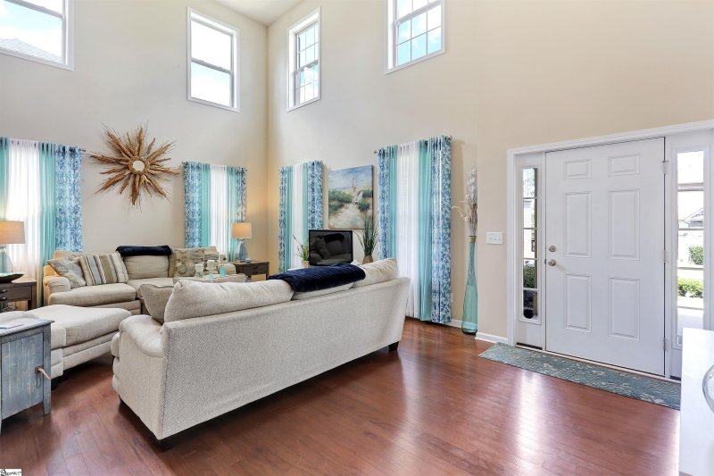 Property image 3 at 216 Silver Hawk Drive, Duncan, SC 29334