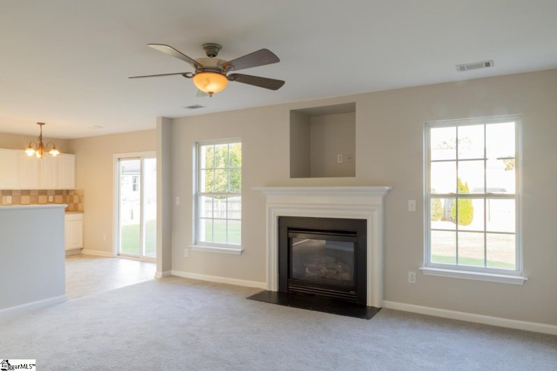 Property image 3 at 16 Comesee Court, Greenville, SC 29605