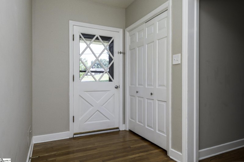 Property image 2 at 126 Holly Drive, Spartanburg, SC 29301