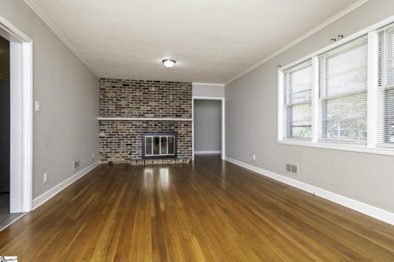 Property image 5 at 126 Holly Drive, Spartanburg, SC 29301