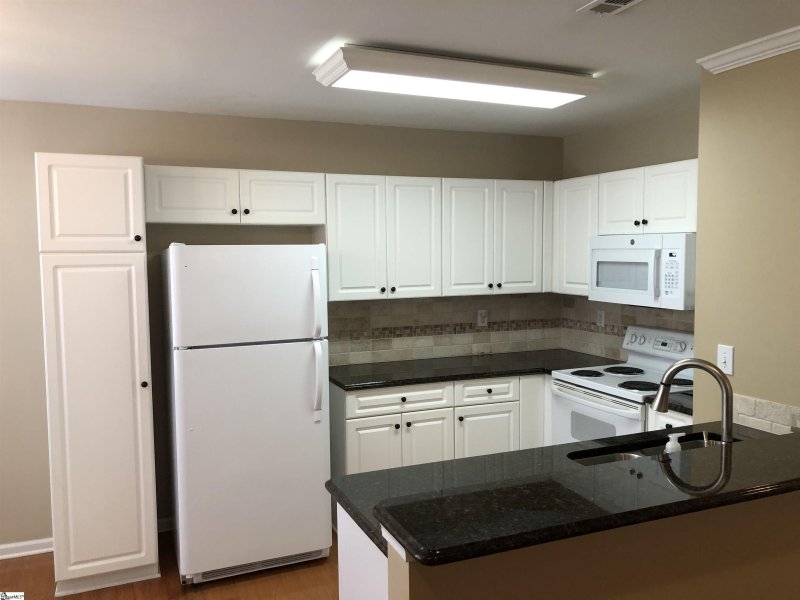 Property image 3 at 200 Rockbrook Court, Greer, SC 29650