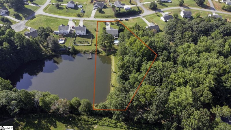 Property image 4 at 106 Claridge Place, Belton, SC 29627