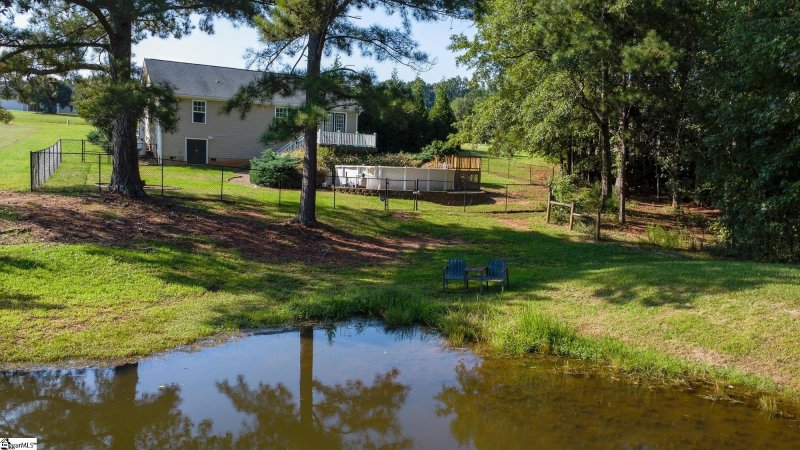 Property image 5 at 106 Claridge Place, Belton, SC 29627