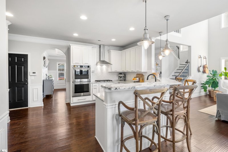 Property image 3 at 514 Grandon Road, Greer, SC 29651