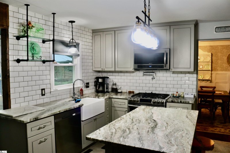 Property image 5 at 105 Dove Tree Lane, Greenville, SC 29615