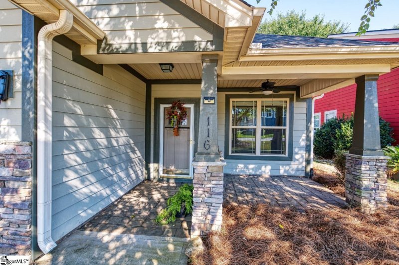 Property image 2 at 116 Benton Park Drive, Easley, SC 29642
