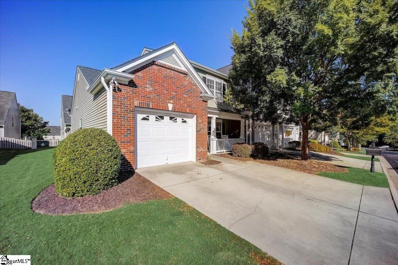 Property image 3 at 114 Pine Walk Drive, Greenville, SC 29615