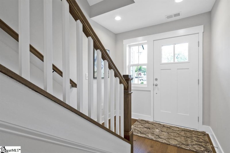 Property image 5 at 3 Keat Avenue, Greenville, SC 29601