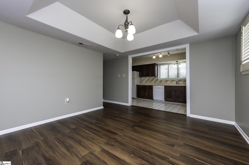 Property image 3 at 109 Briarview Circle, Greenville, SC 29615-2148