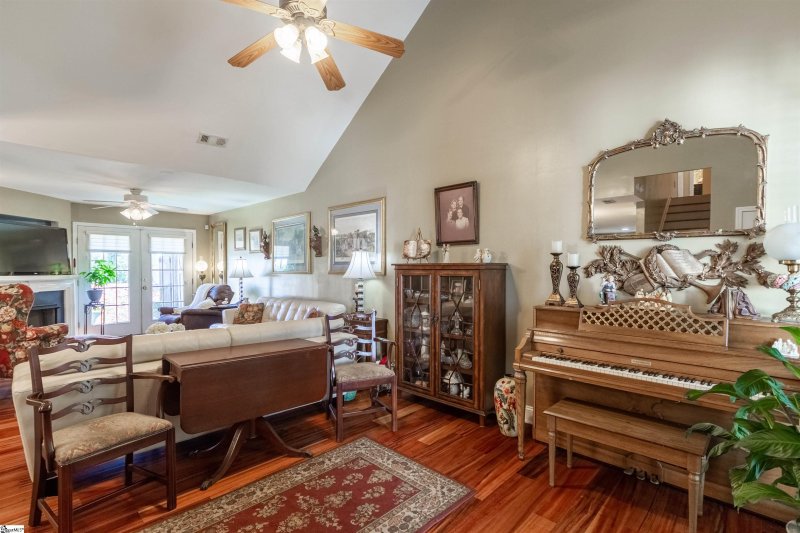 Property image 4 at 306 Rockbrook Court, Greer, SC 29650