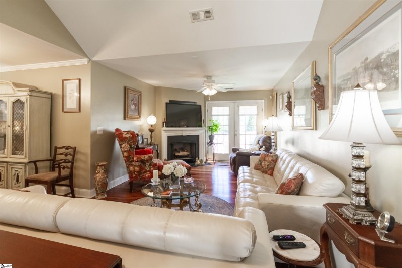 Property image 5 at 306 Rockbrook Court, Greer, SC 29650