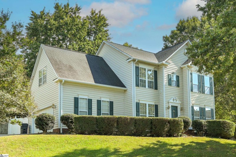 100 Misty Crest Circle