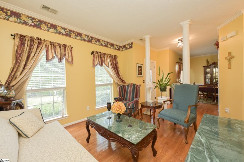 Property image 4 at 100 Misty Crest Circle, Greenville, SC 29615