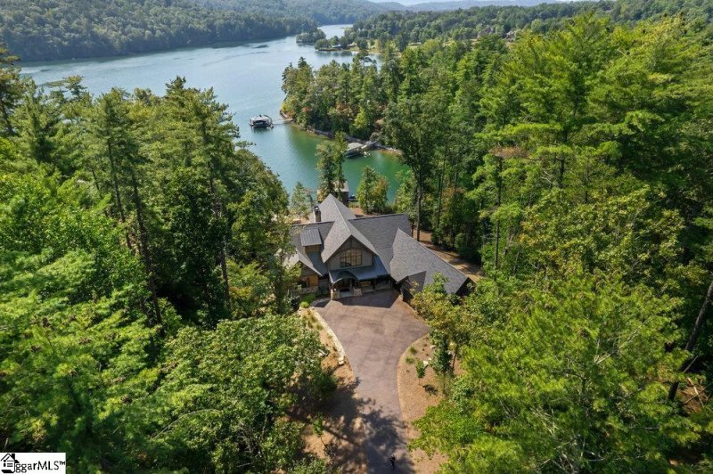 Property image 3 at 210 Waterlake Drive, Sunset, SC 29685